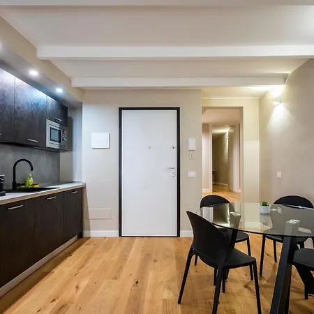 Imperium A Pochi Passi Dal Centro فلورنس